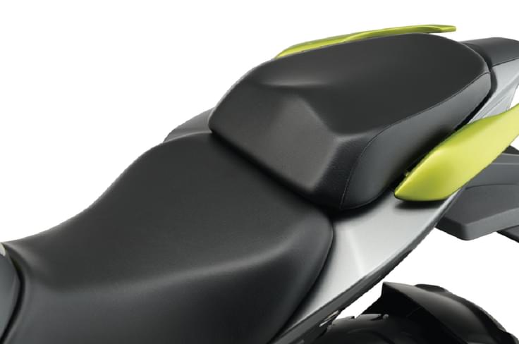 Split seat is standard. Gixxer, Gixxer SF split seat