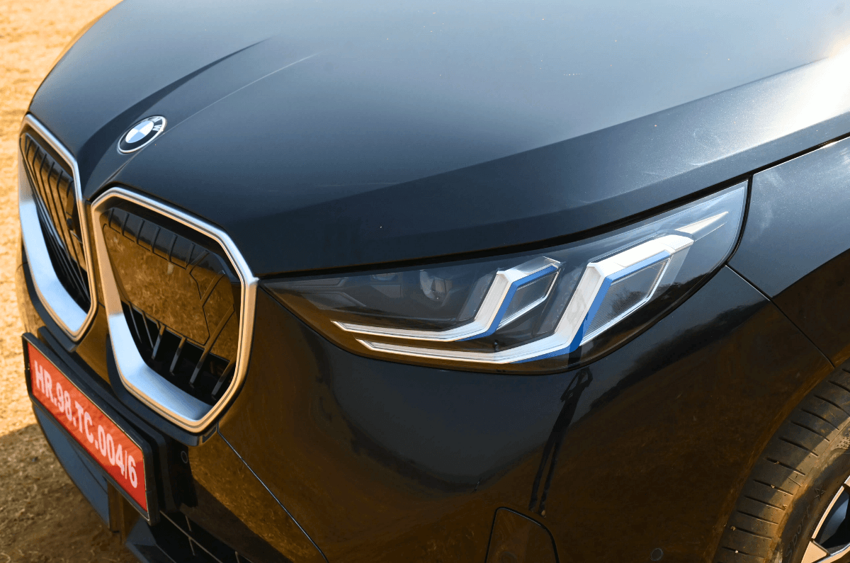 BMW X3 exterior