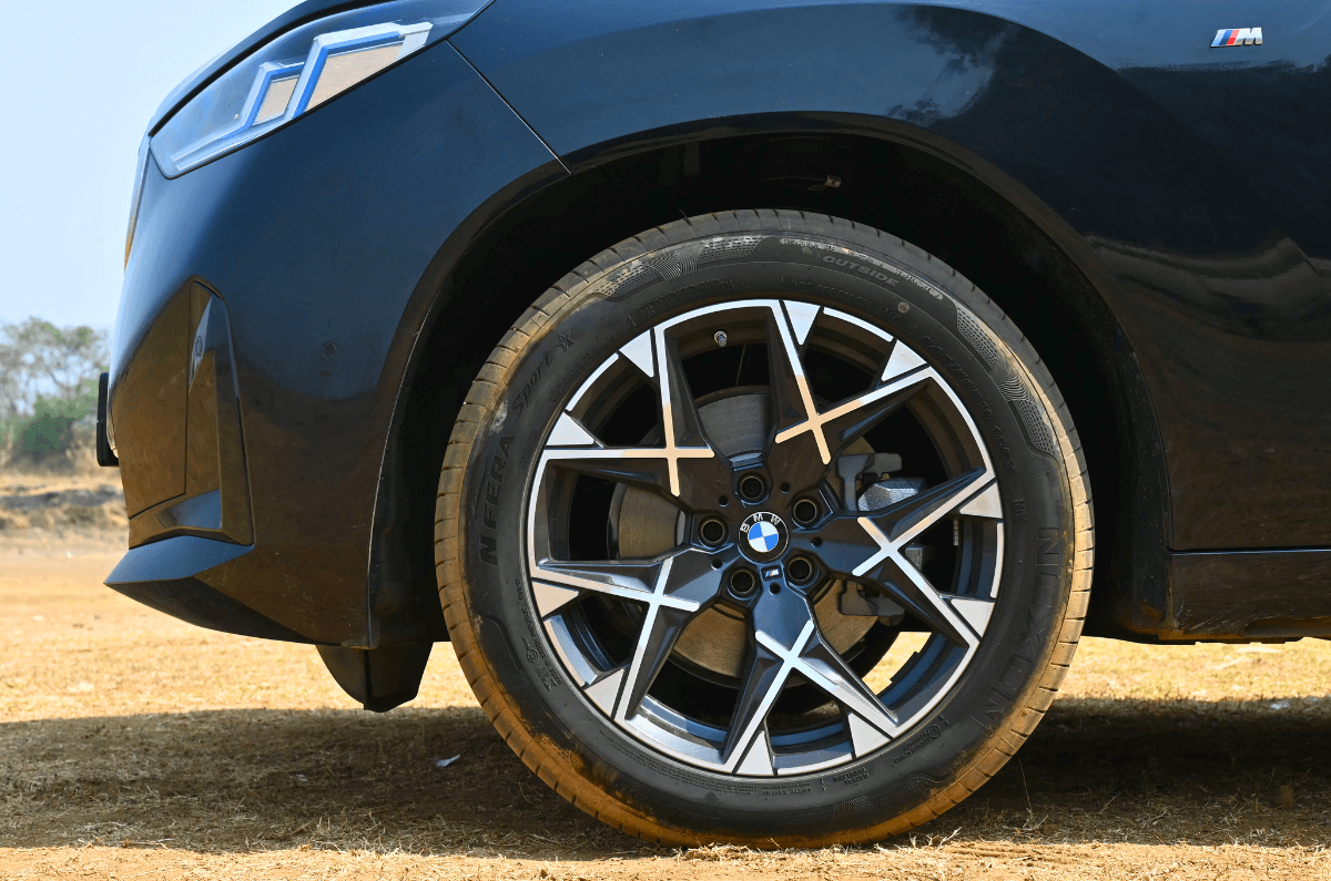 BMW X3 exterior