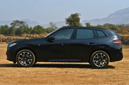 BMW X3 exterior