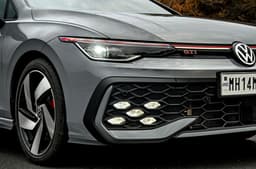 Volkswagen Golf GTI headlight and fog light