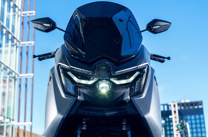 Features a projector headlamp setup.