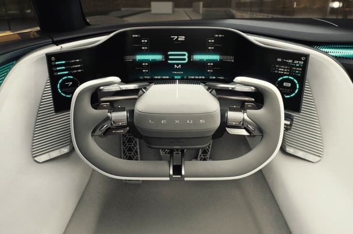 Lexus Sport Concept steering wheel