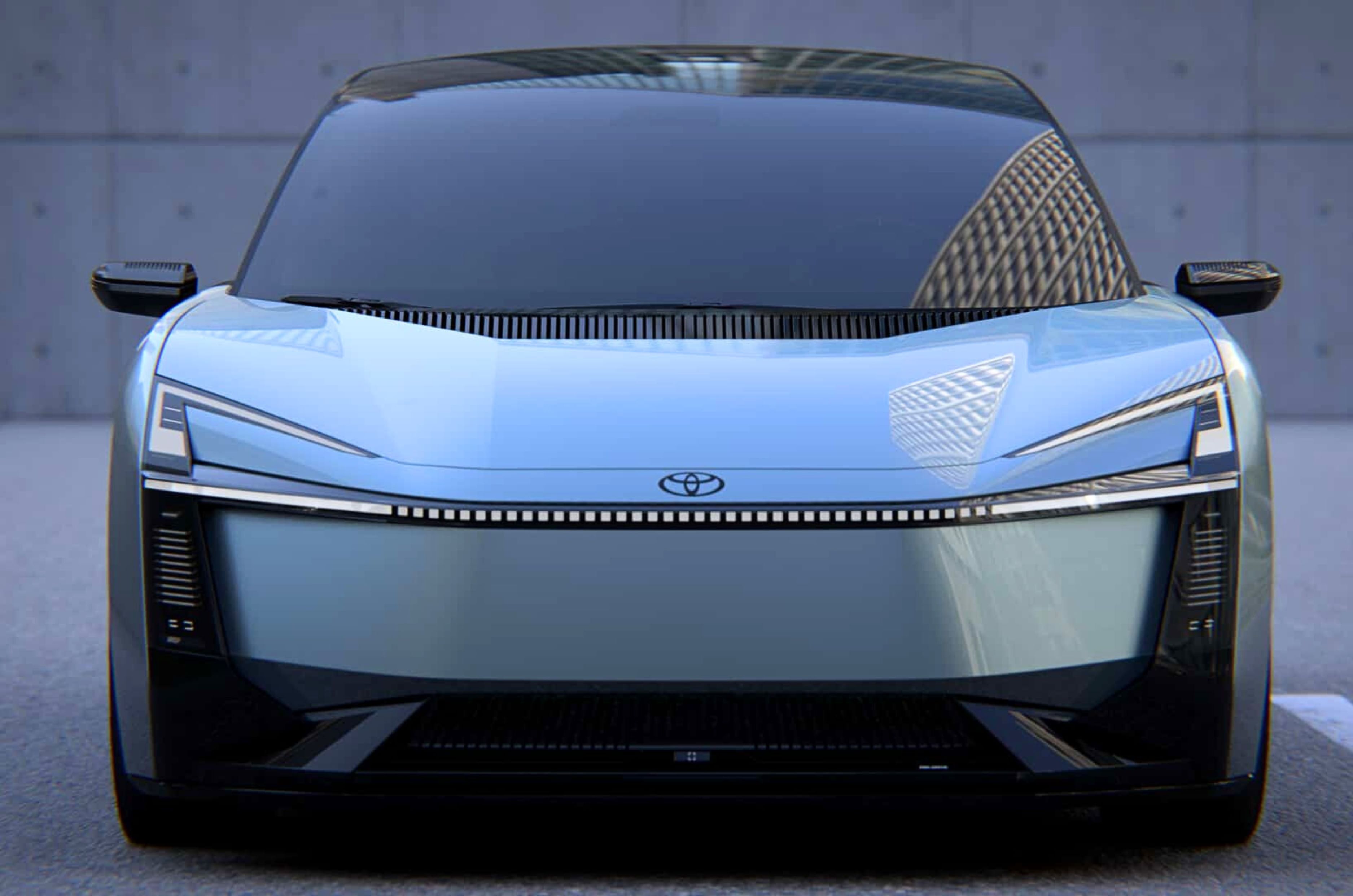 The front gets an LED light bar with L-shaped DRLs like the Camry, and slatted LEDs below.