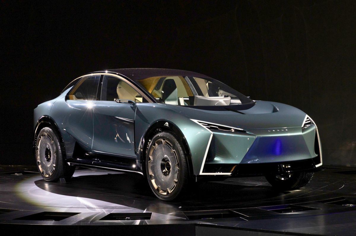 Lexus LS Coupe concept front quarter