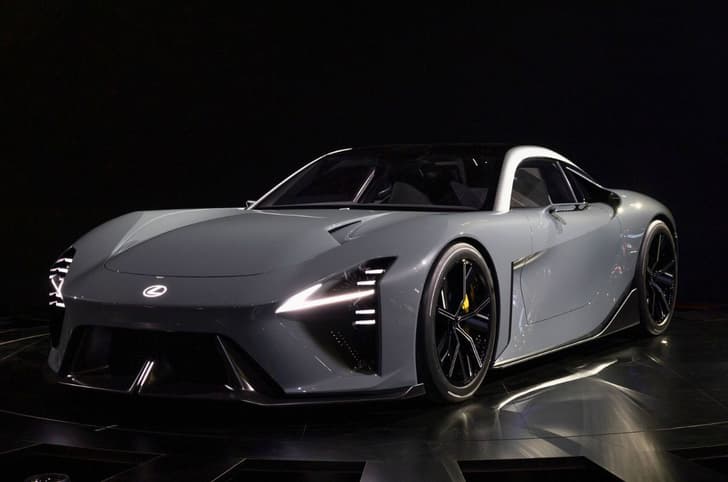 Lexus Sport concept front quarter