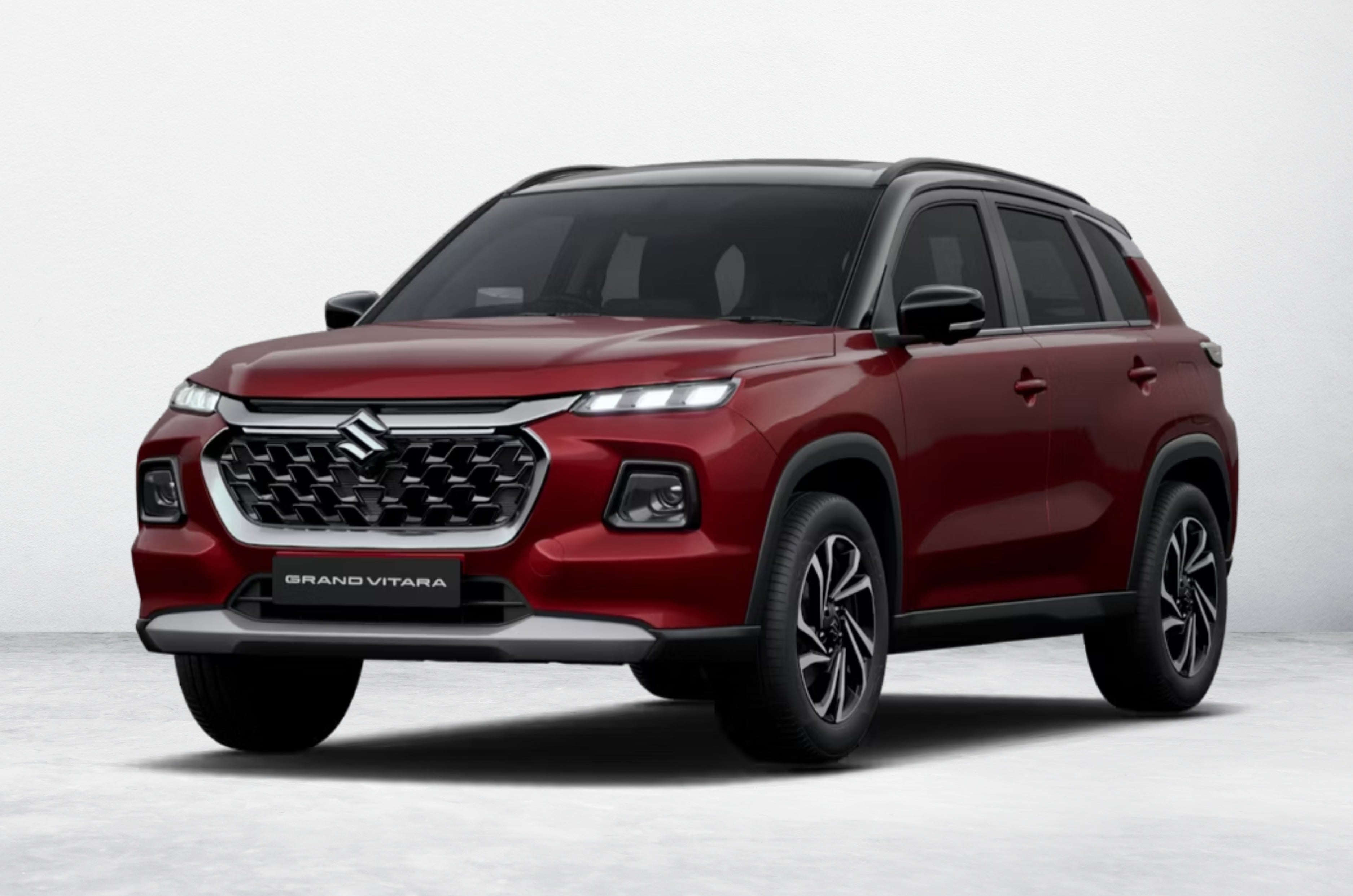 Grand Vitara Opulent Red dual-tone colour