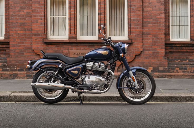 Royal Enfield has completed 125 years since its inception Royal Enfield Bullet 650 Twin blue colour