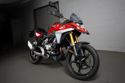 BMW F 450 GS red