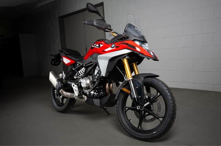 BMW F 450 GS red
