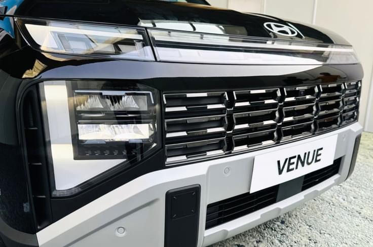 new hyundai venue grille new hyundai venue real world shot