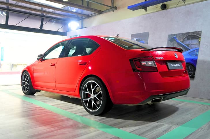 skoda octavia rs 245 in garage