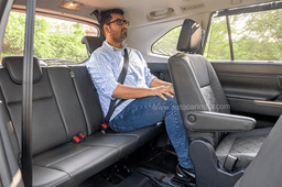 Maruti Invicto rear seats