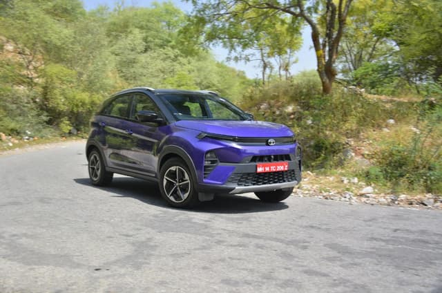 Top 10 bestselling cars in October 2025 in pictures