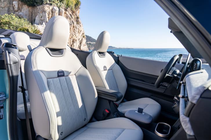 Mini Cooper convertible seats
