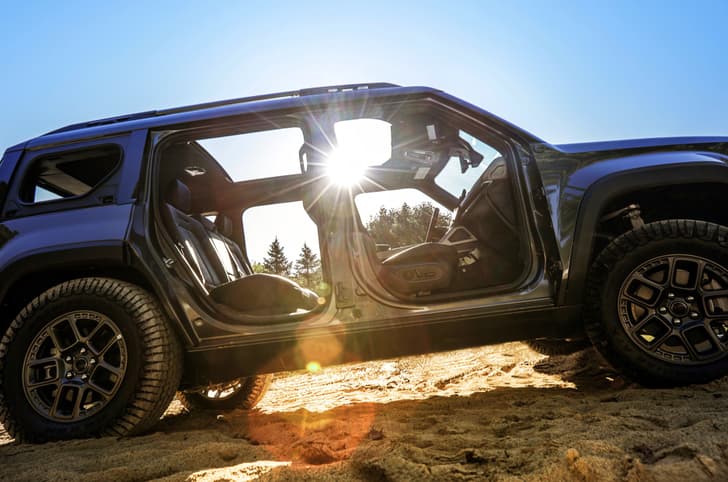 Jeep Recon door