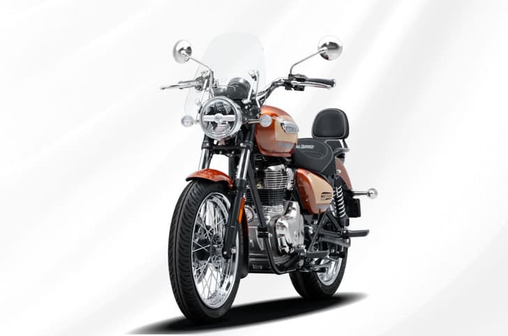 Royal Enfield Meteor 350 Sundowner Orange left front three quarter