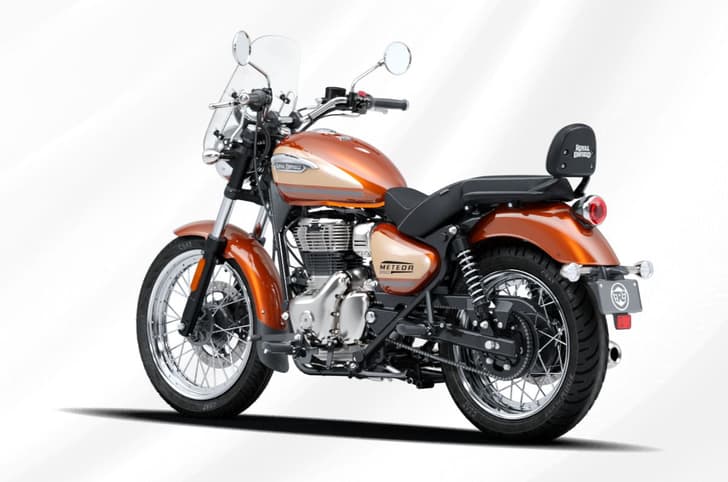 Royal Enfield Meteor 350 Sundowner Orange rear three quarter