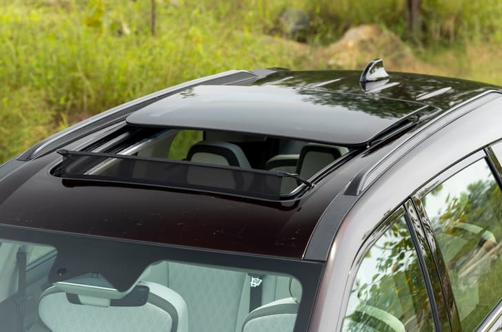 Mahindra XEV 9S open panoramic sunroof