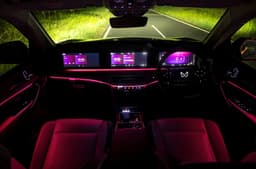 Mahindra XEV 9S ambient lighting