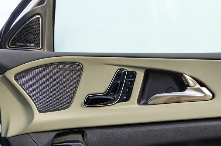 Mahindra XEV 9S seat controls and Harmon Kardon speaker