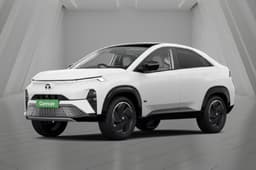 Tata Curvv EV Pristine White colour
