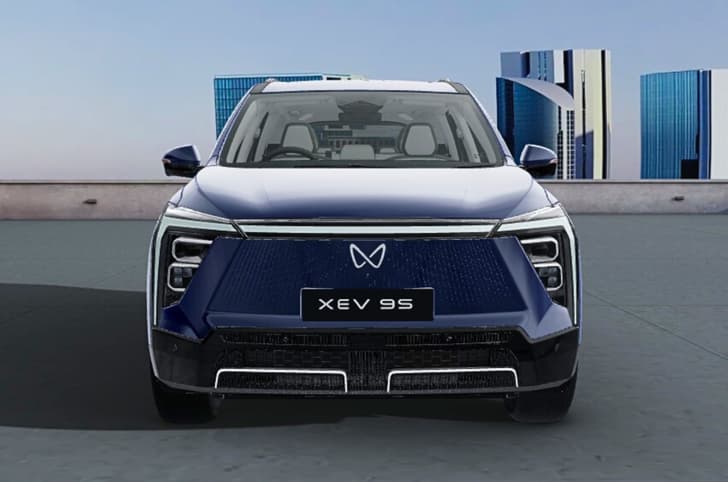 mahindra xev 9s in studio