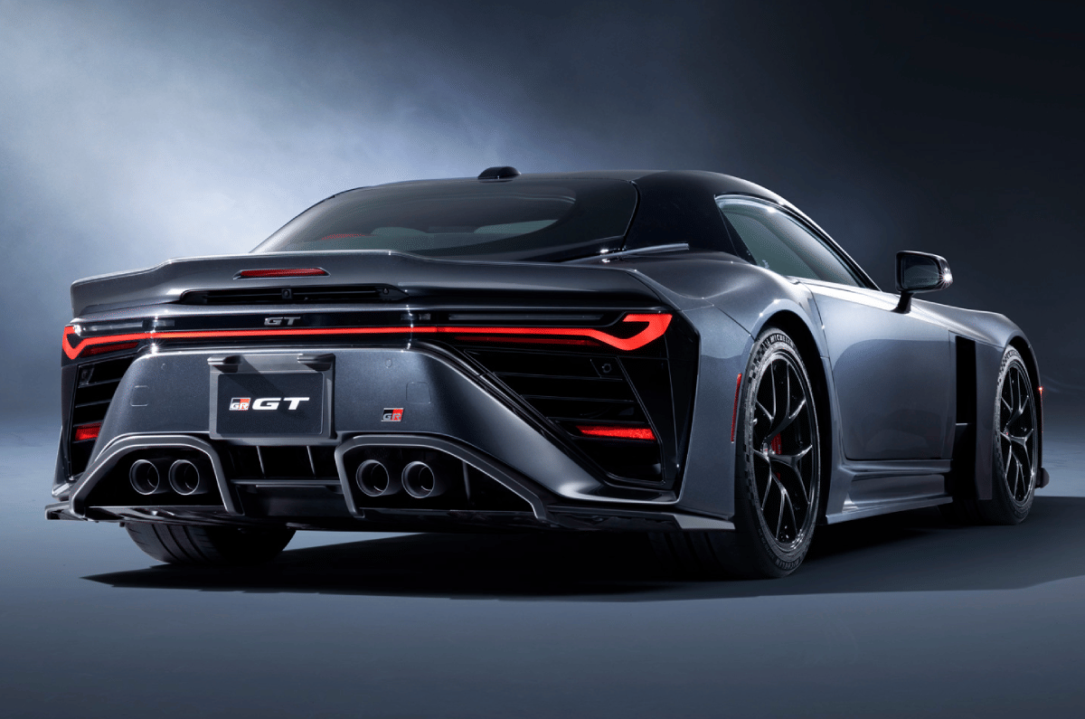 Aero focused spoiler and wide rear bumper underline its supercar design.