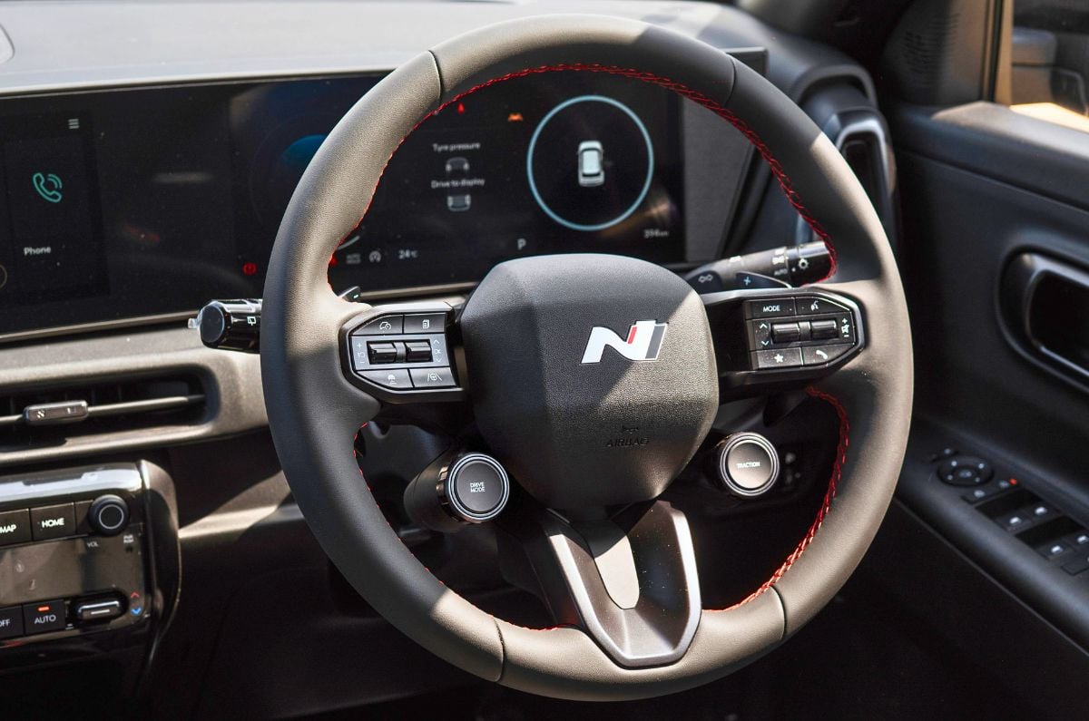 Hyundai Venue N Line steering wheel