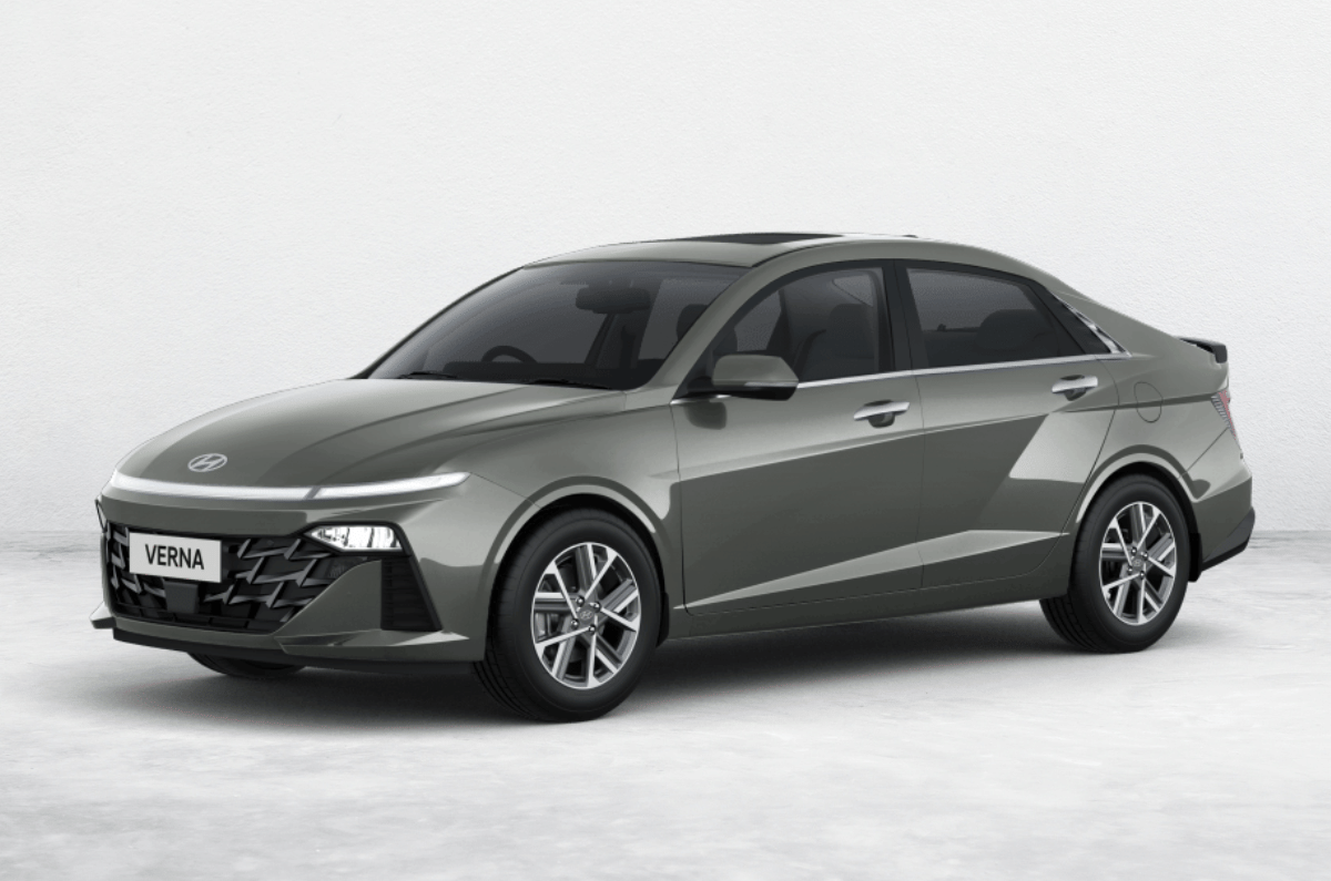 Hyundai Verna in Amazon Grey color.