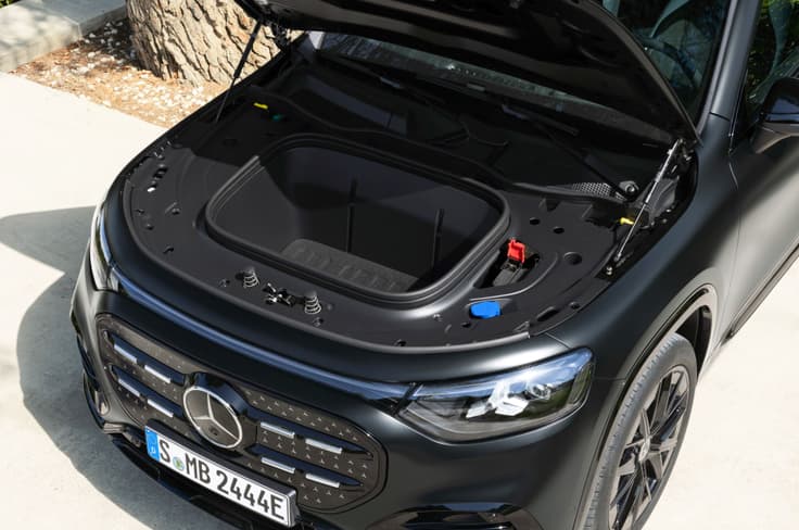 2025 mercedes benz glb frunk 2025 mercedes benz glb in studio