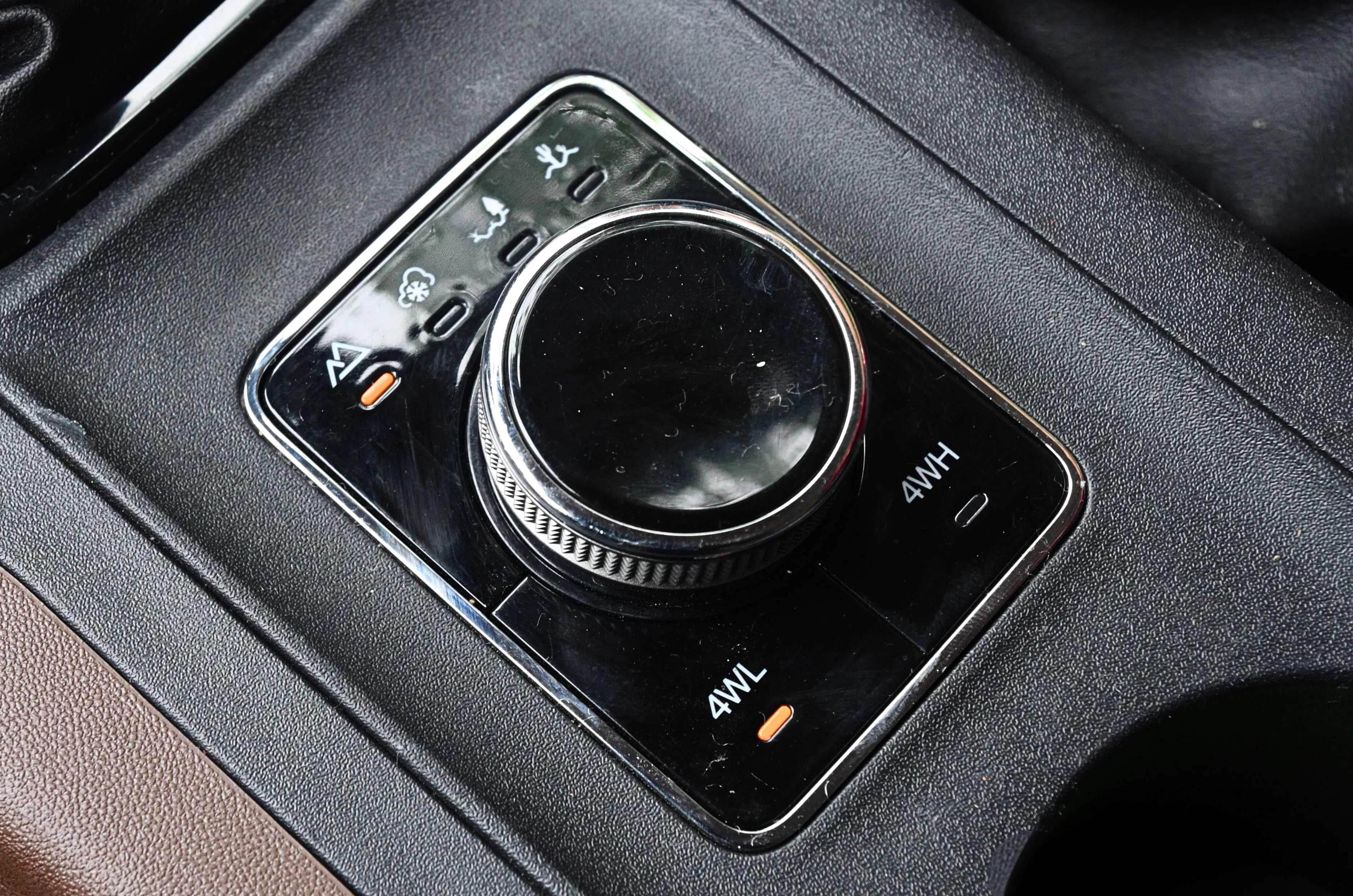 Mahindra Scorpio N interior images