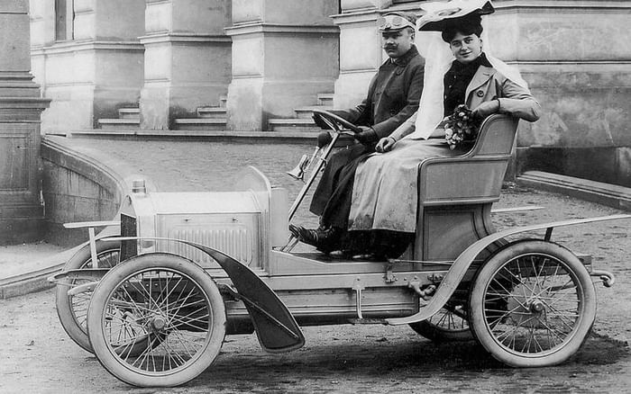 The first cars of the world's most famous carmakers