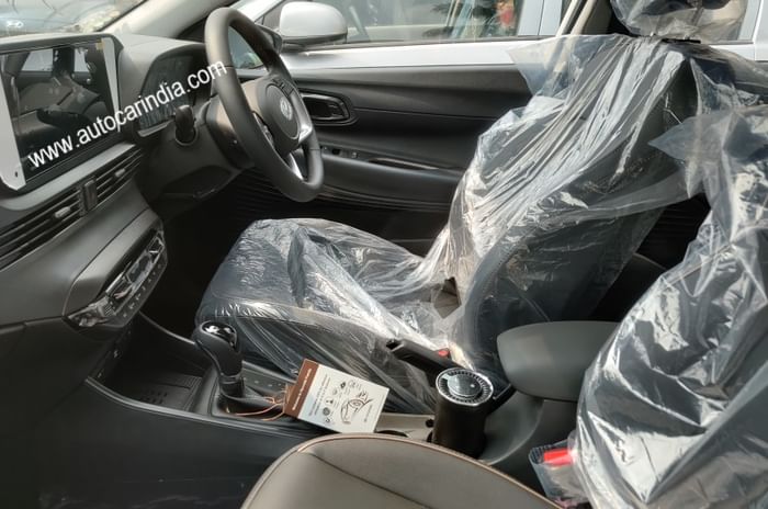 2020 Hyundai i20 interior spied ahead of India launch