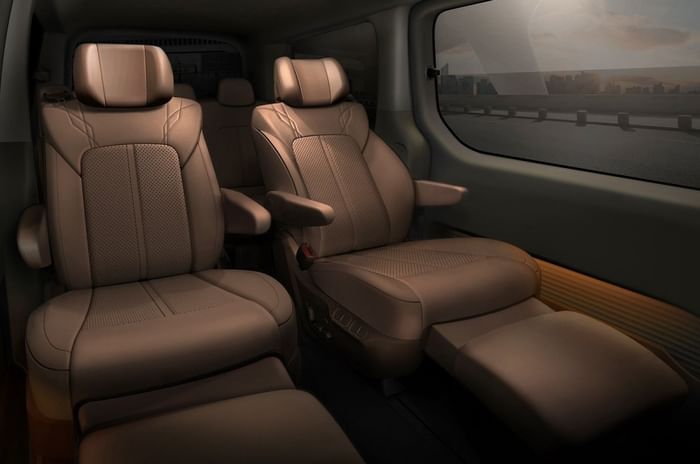 Hyundai Staria MPV revealed