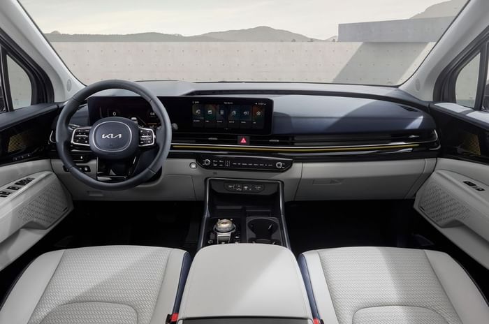 Kia Carnival facelift fully revealed