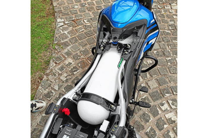 Why the Bajaj Freedom 125 doesn&#8217;t have a bigger CNG tank