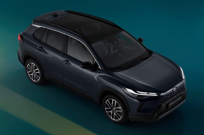 2025 Toyota Corolla Cross Top