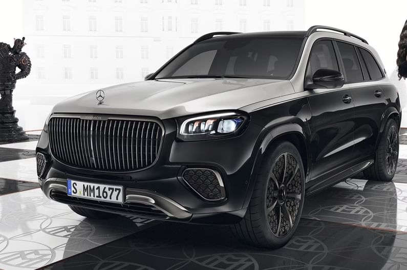 mercedes maybach gls 600 night series front three-quarters