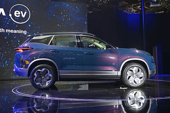 Tata Harrier EV side