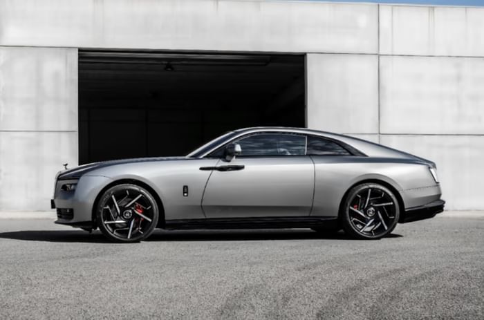 Rolle Royce Spectre Black Badge exterior side profile Rolle Royce Spectre Black Badge exterior side profile