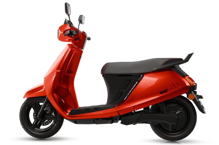 Kinetic DX electric launched at Rs 1.11 lakh