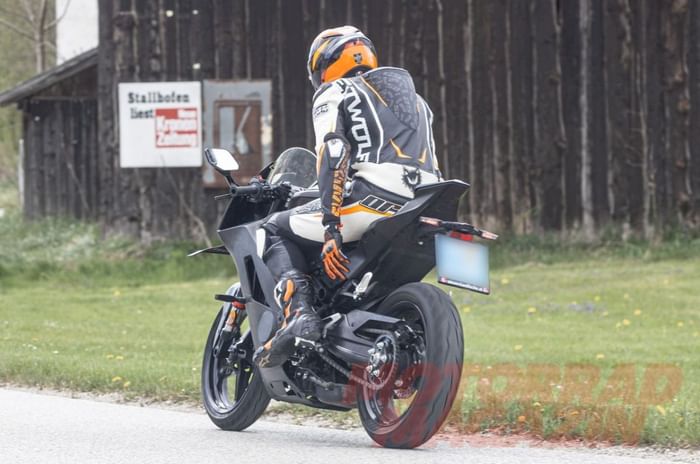 KTM RC based on CFMoto twin cylinder platform spied KTM RC based on CFMoto twin cylinder platform spied