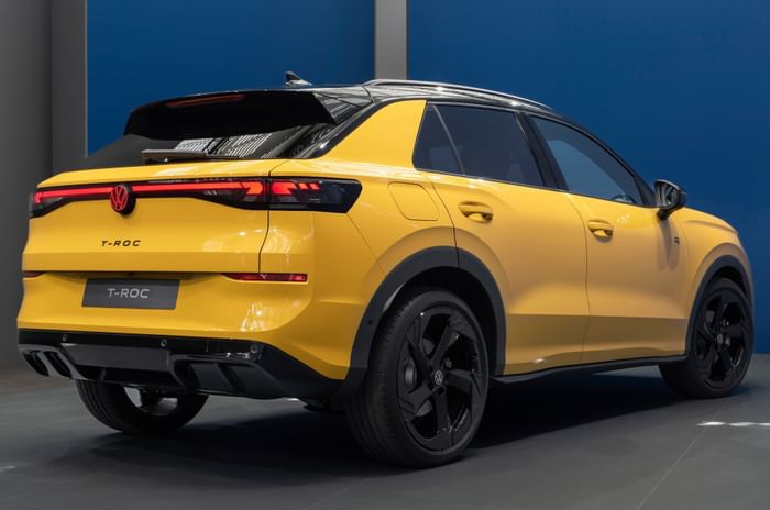 Second-gen Volkswagen T-Roc breaks cover