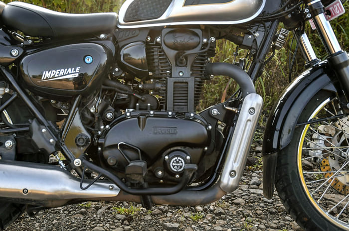 Benelli Imperiale 400: A close look