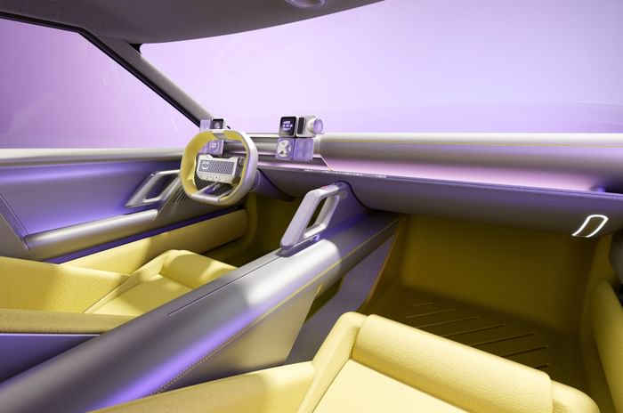 Hyundai Concept Three interior