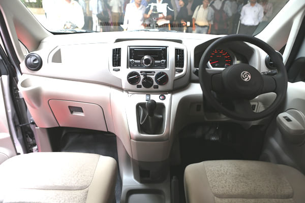 Ashok Leyland Stile MPV variants in detail