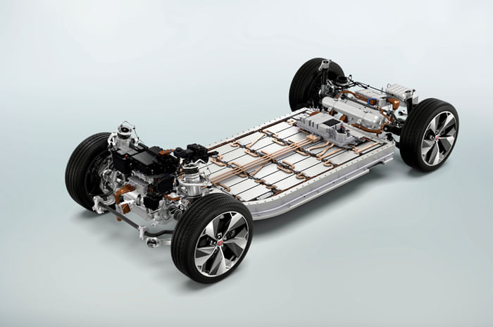 Ferrari's V8 wins 2019 International Engine + Powertrain of the Year