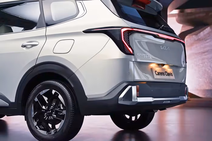 Kia Clavis revealed as a more premium Carens Kia Clavis revealed as a more premium Carens