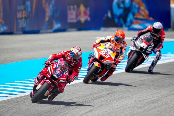 Jerez MotoGP: Bagnaia finds old form to take first victory of 2022